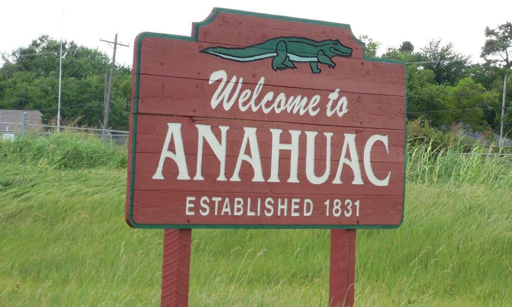 Anahuac, TX - Local Food Businesses - TexasRealFood